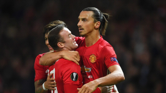 맨유는 30일 오전 4시 5분(이하 한국시각) 영국 맨체스터에 위치한 올드트래포드에서 열린 2016-17 유럽축구연맹(UEFA) 유로파리그(UEL) A조 조별리그 조르야 루한스크와의 2차전에서 1대0으로 승리하며 이번 시즌 유로파 첫 승리를 거뒀다. 사진=맨체스터 유나이티드 홈페이지